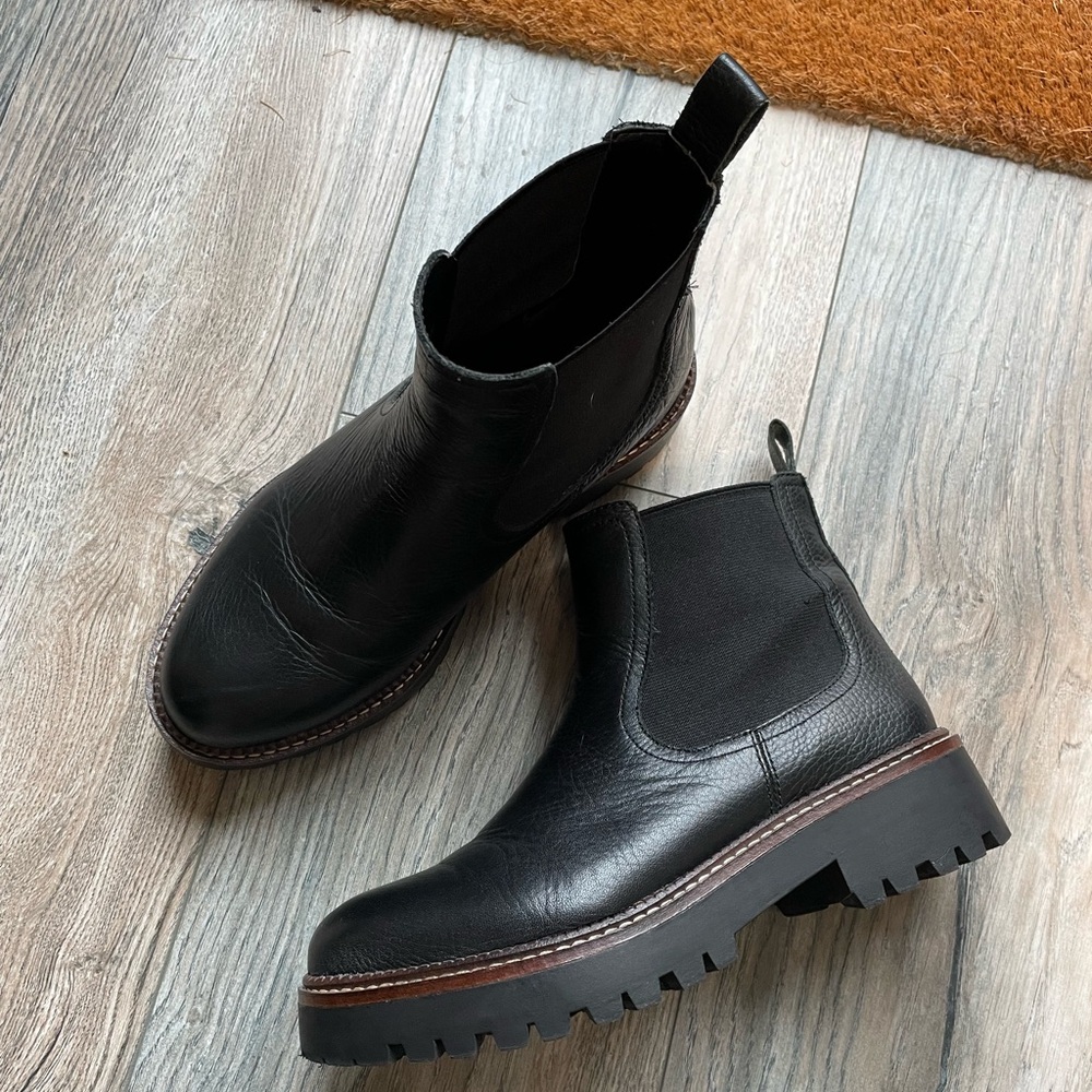 Caslon Miller Chelsea Lug Boot